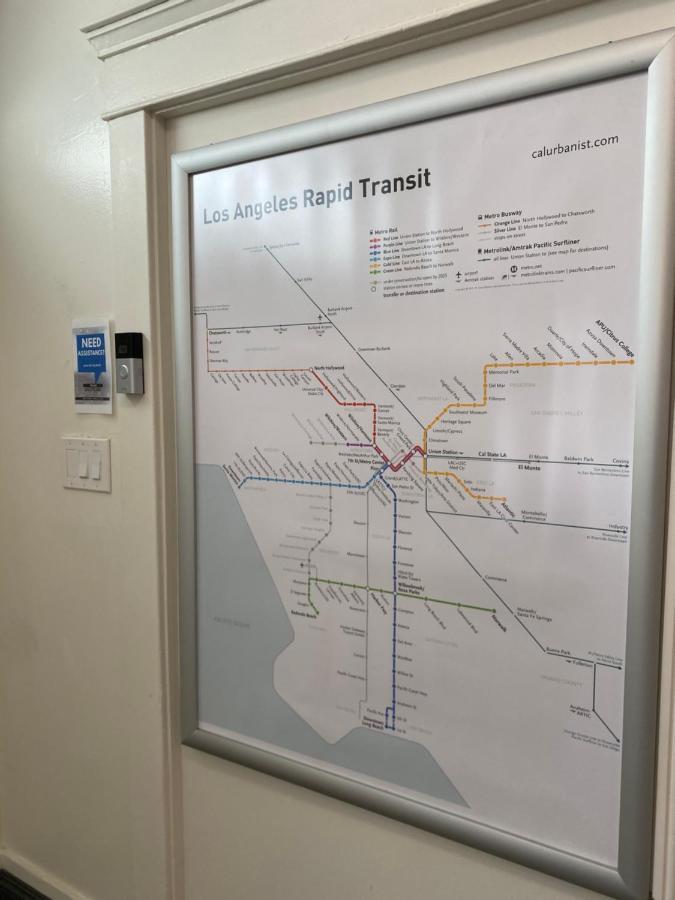 ロサンゼルス The Wilshire Metroホステル エクステリア 写真